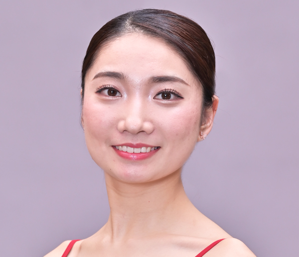 横畑 摩実